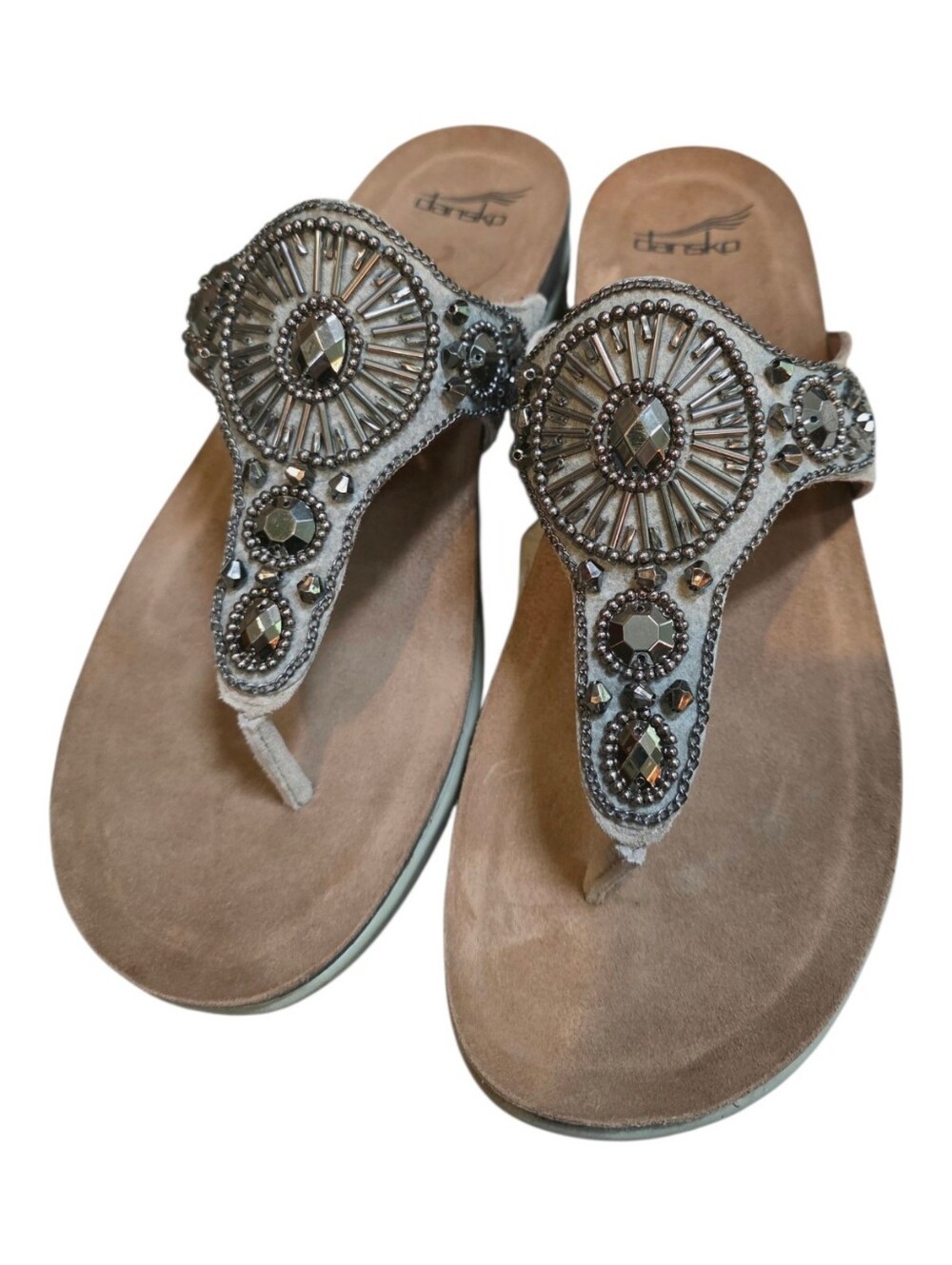 Dansko Pamela Tan Suede Jeweled Sandals NWOT Thong-Style Cork EU 40 US 9 Or 9.5